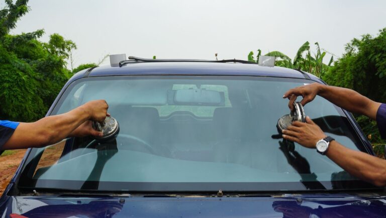 Emergency Car Window Repair in Santa Ana Mobile Service Available